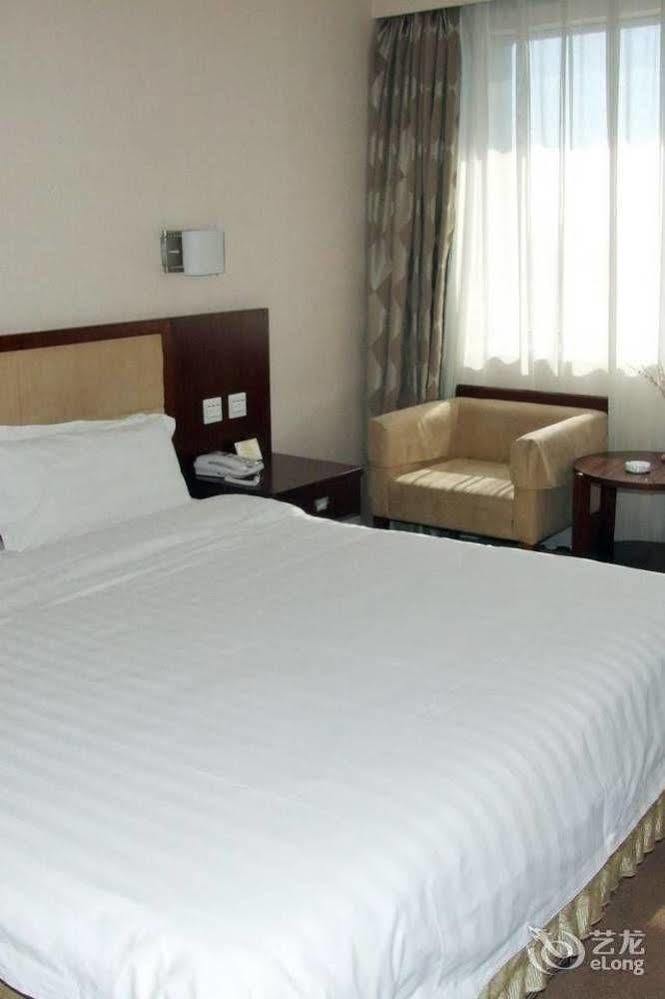 Changchun Ya Tai Hotel Εξωτερικό φωτογραφία